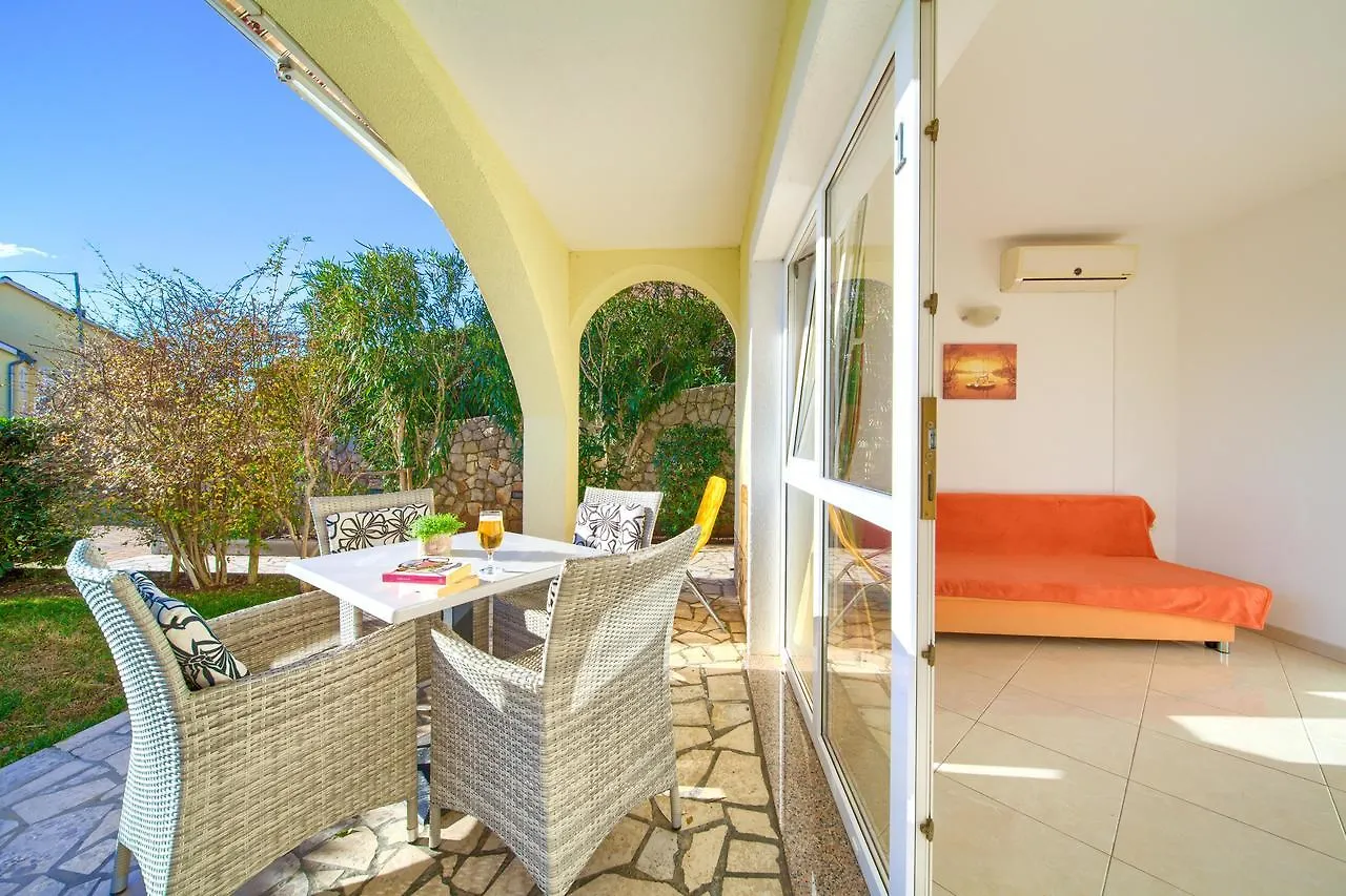 Appartement Fanuko à Čižići