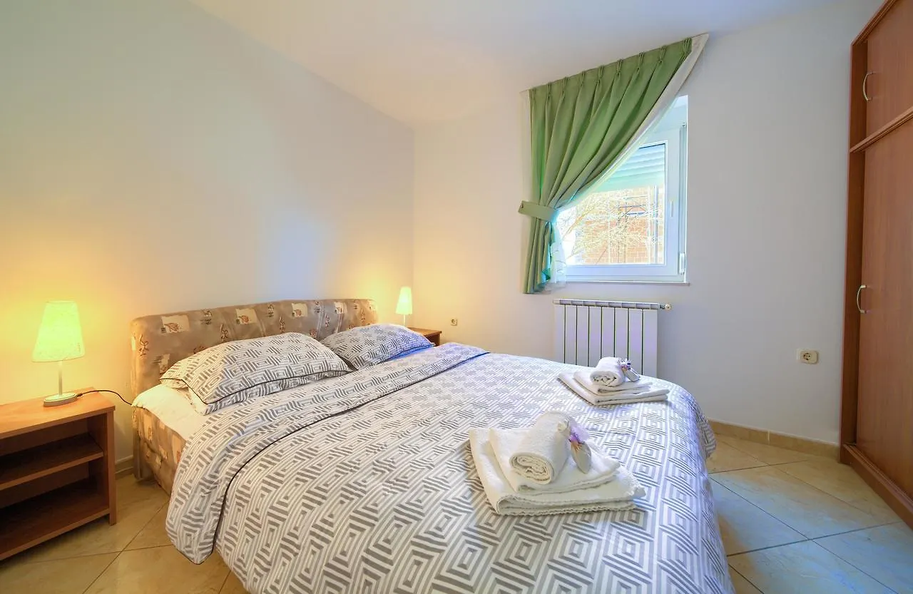 Appartement Fanuko à Čižići Croatie