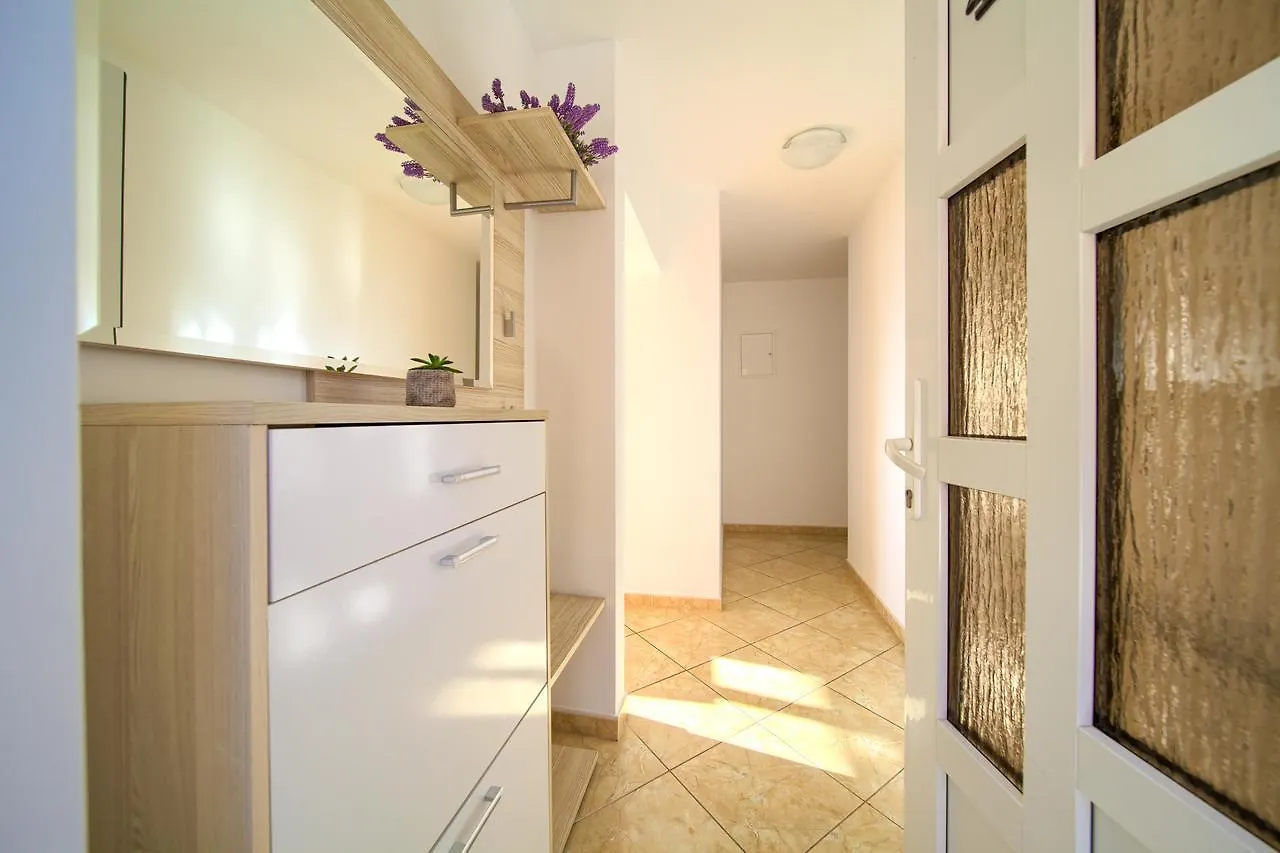 Appartement Fanuko à Čižići
