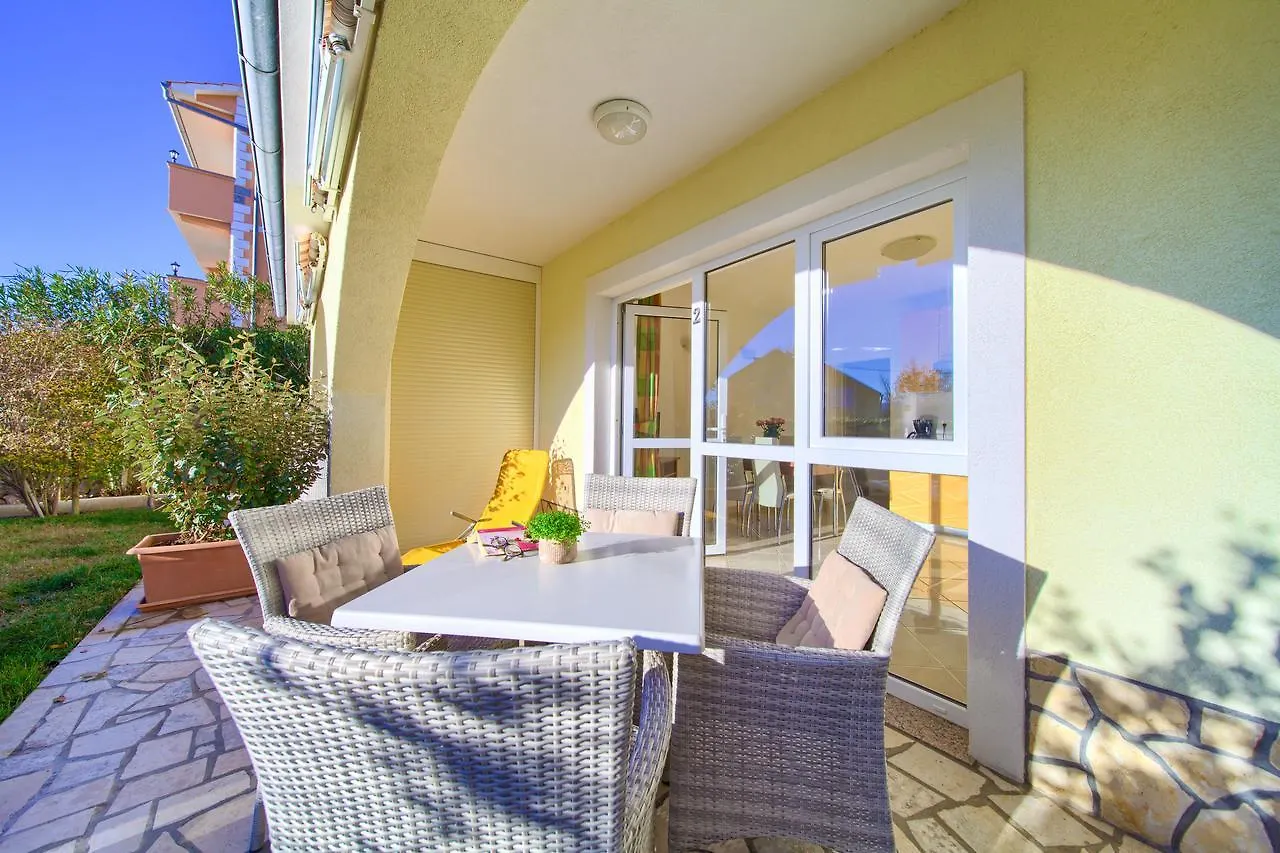 Appartement Fanuko à Čižići Croatie